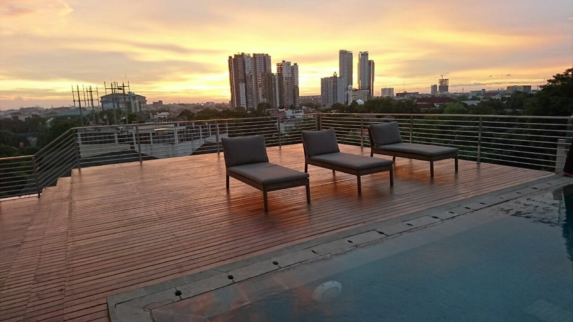 Oakwood Suites La Maison Jakarta Jacarta Exterior foto
